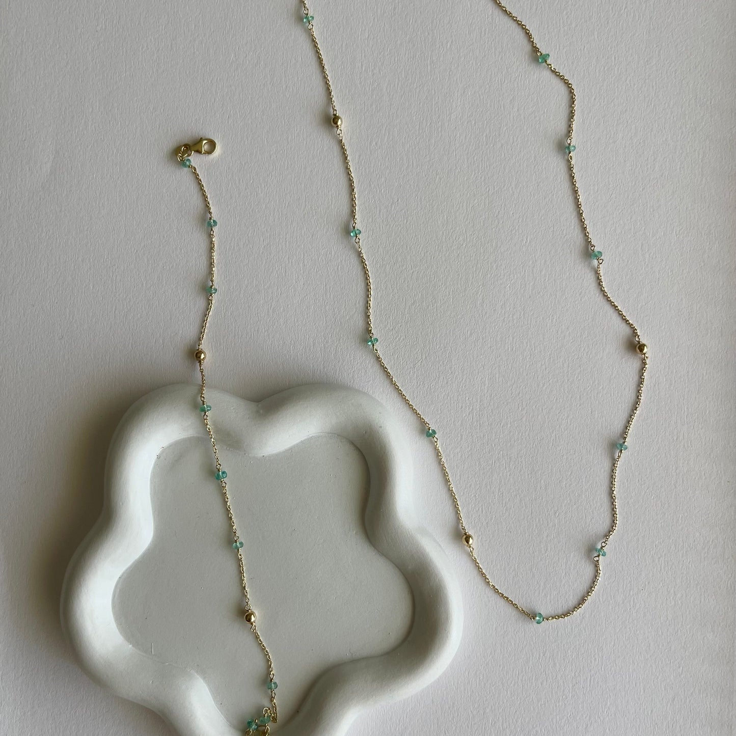 שרשרת "ספיר" בזהב צהוב 14 קראט עם אבן ספיר